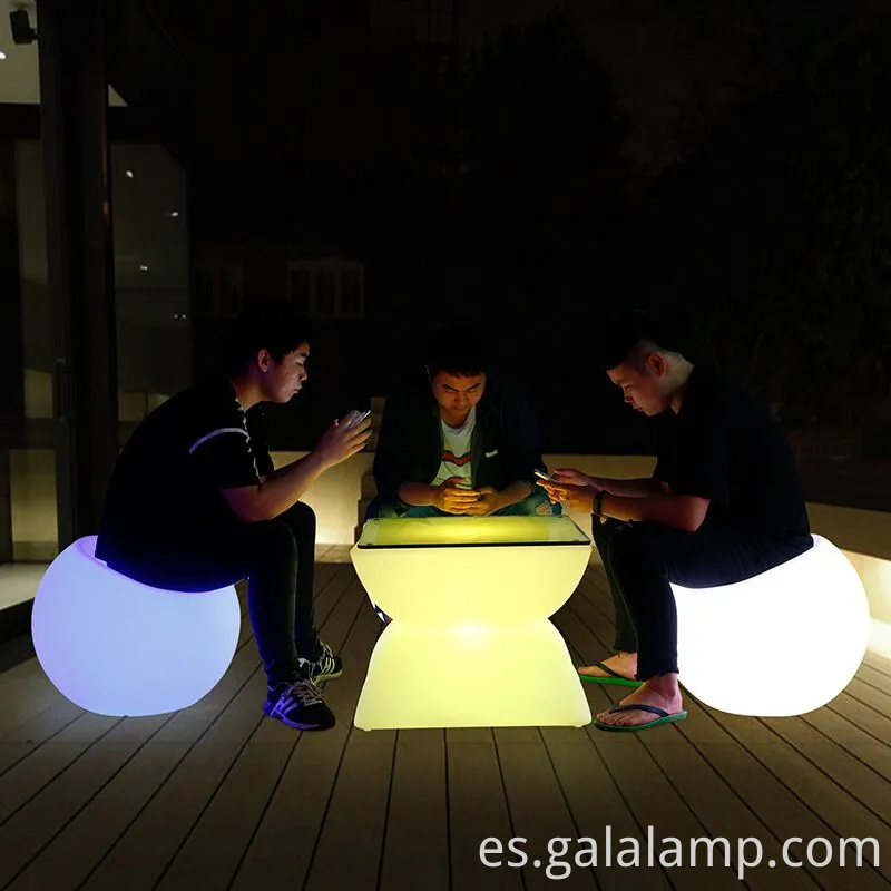 Silla redonda de iluminación LED moderna y mesa de mesa